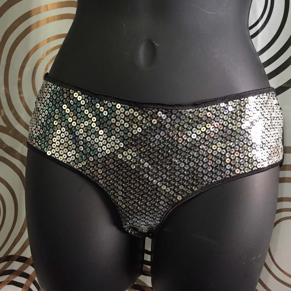 NWOT- H&M Sequins Panties Sz 8